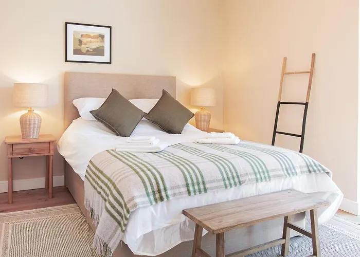 The Barn In Longhope - Luxury Barn Conversion